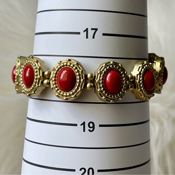 CHICOS | NYSSA Reversible Stretch Bracelet Crisp White Sultry Crimson Gold Tone - Picture 5 of 9